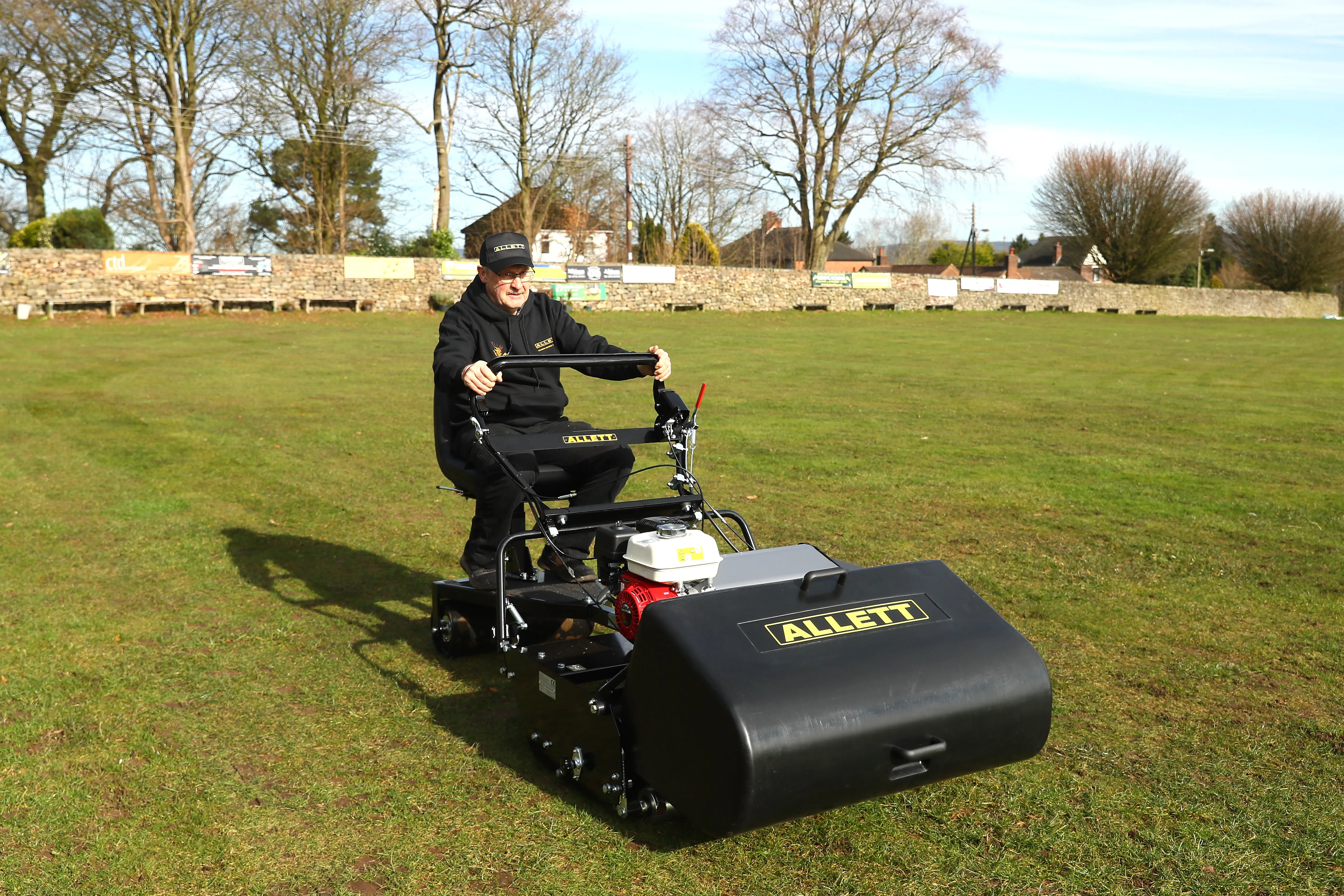 Allett TS100/1 Trailing Seat (Regal, Buffalo 34, C34 & 27)