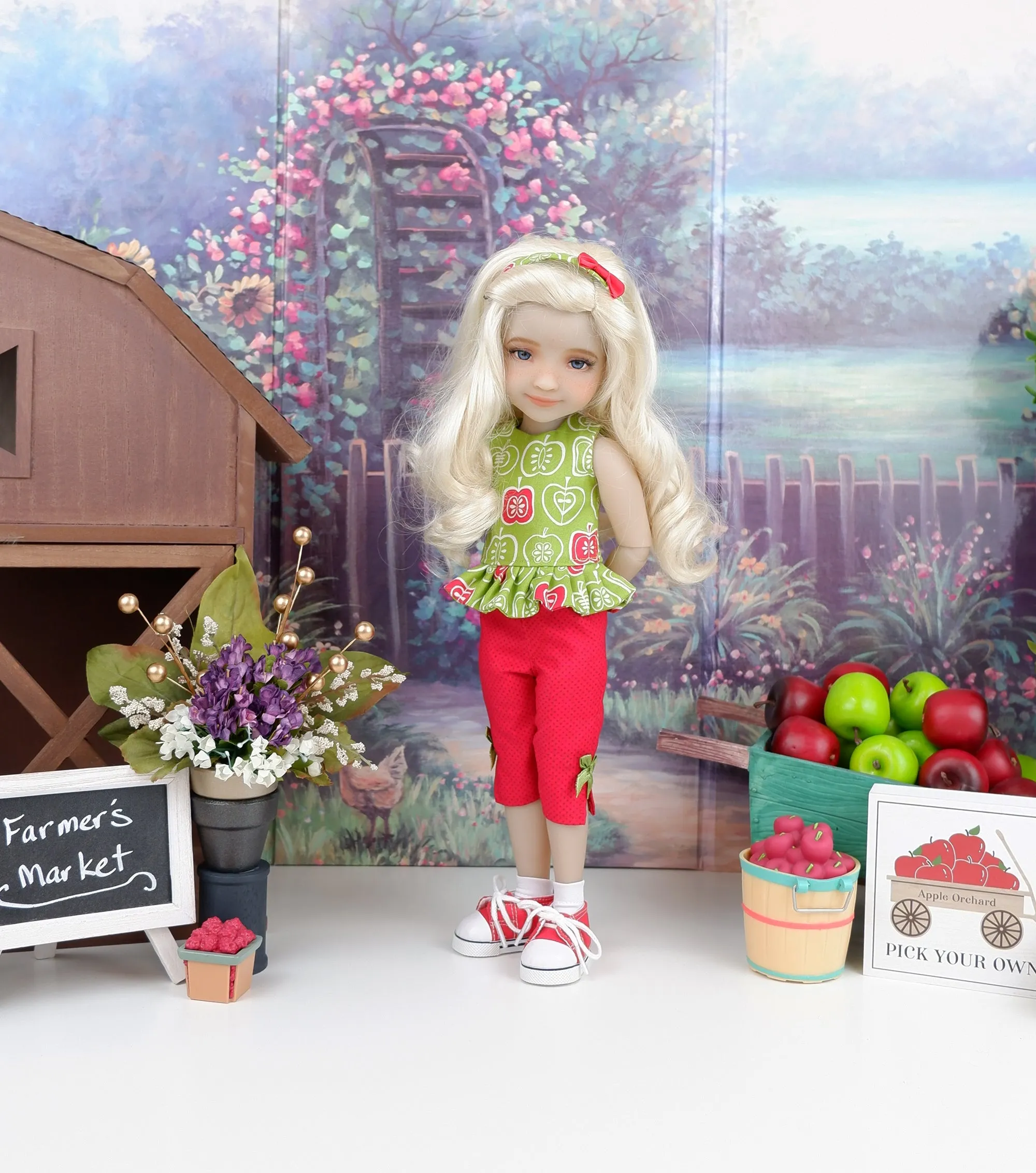 Apple Core - top & capris with shoes for Ruby Red Fashion Friends doll