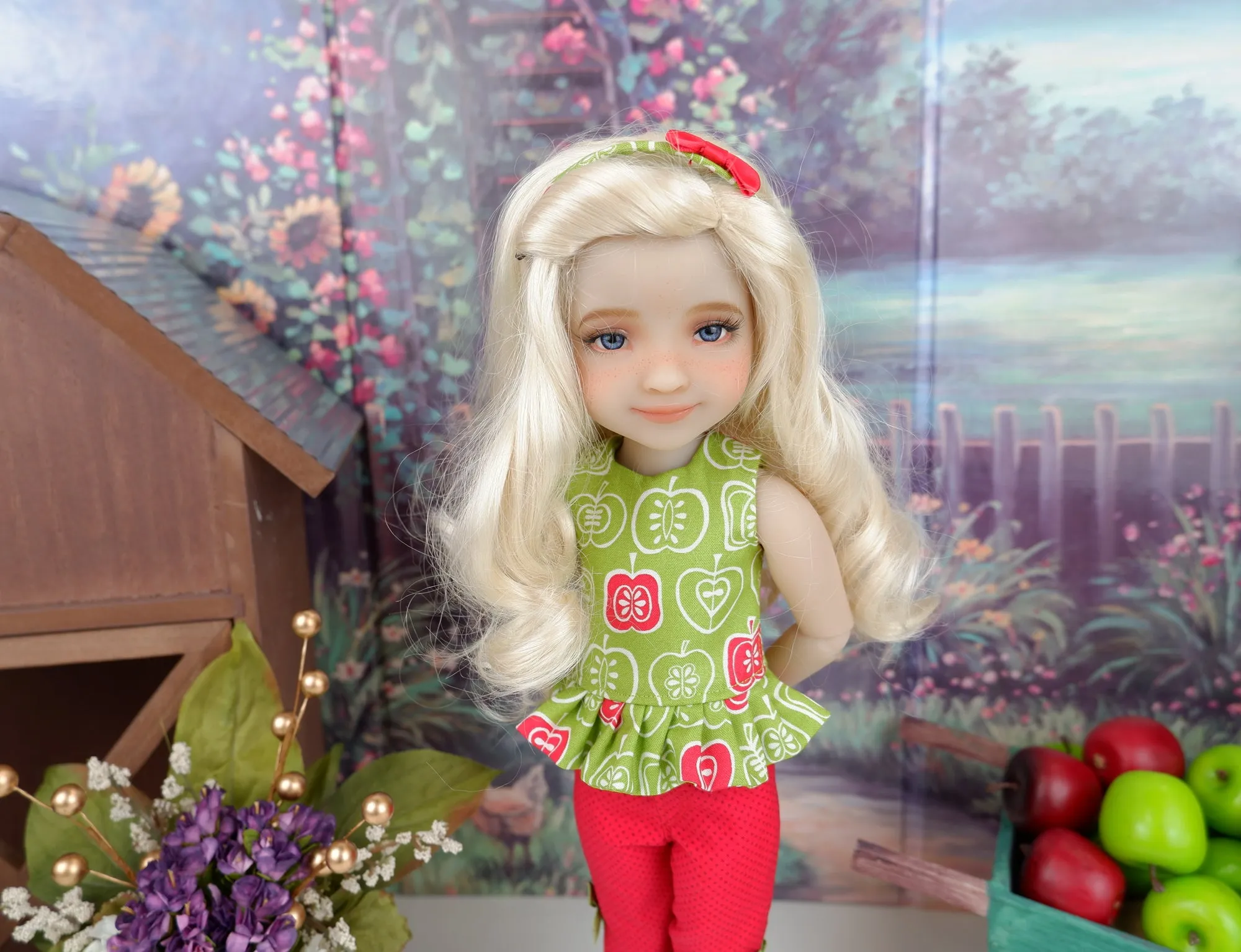 Apple Core - top & capris with shoes for Ruby Red Fashion Friends doll