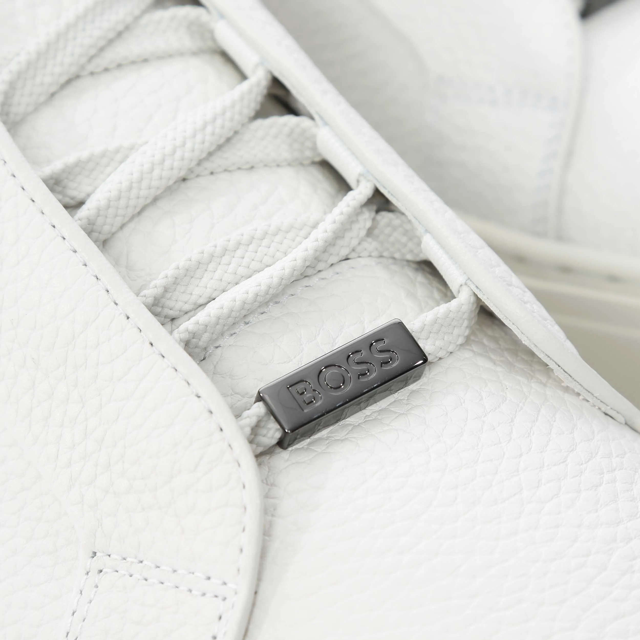 BOSS Gary Tenn grlthd Trainer in Open White