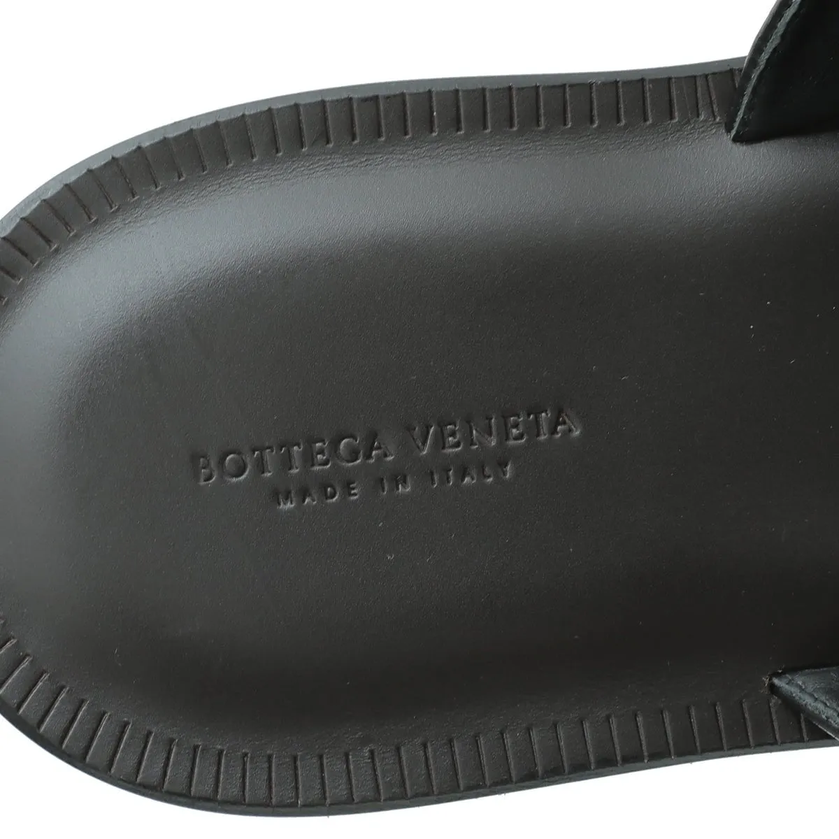 Bottega Veneta Black Intrecciato Slide Sandal 43