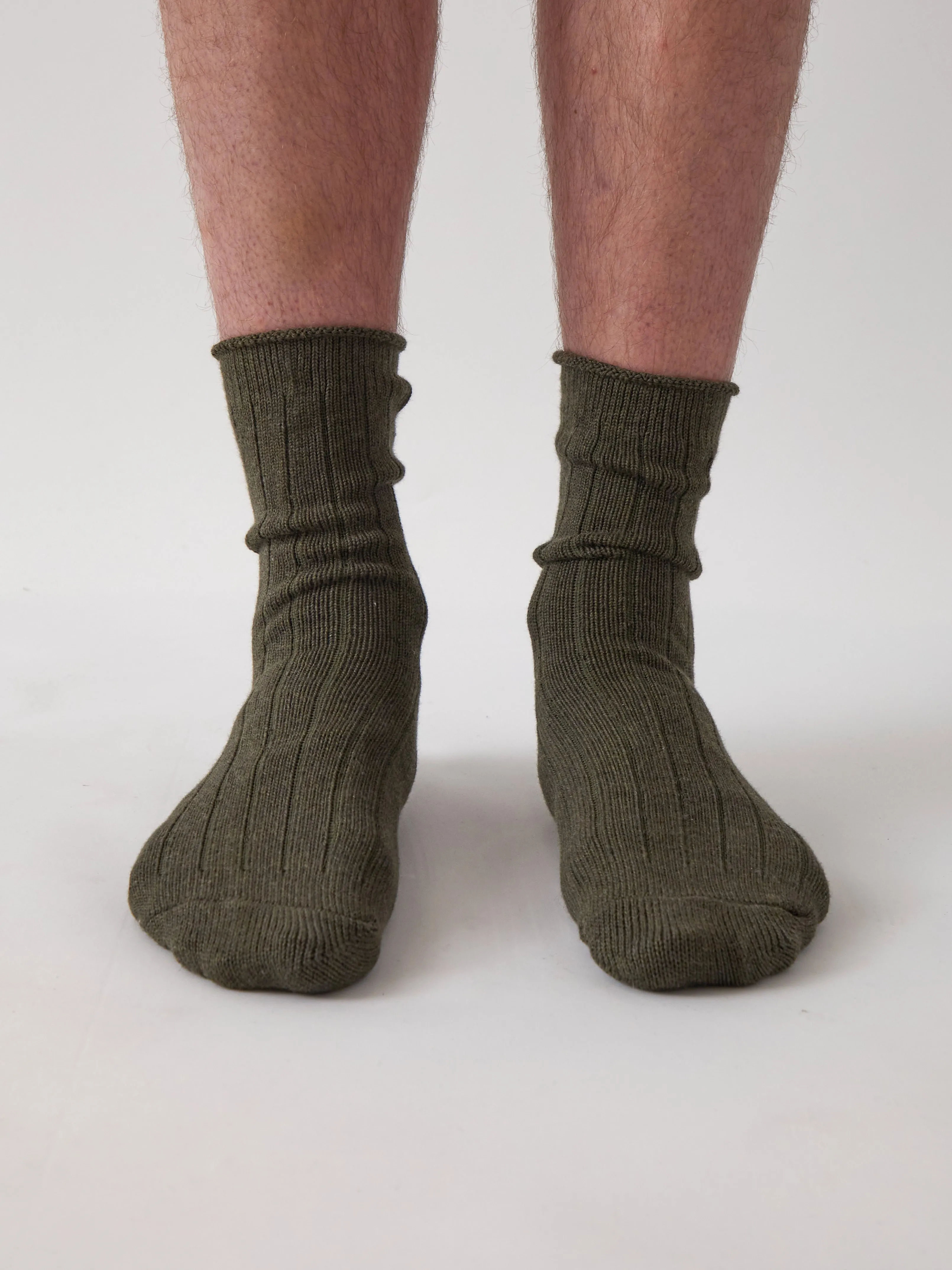 Cotton Cashmere Men's Socks Pair in Olive