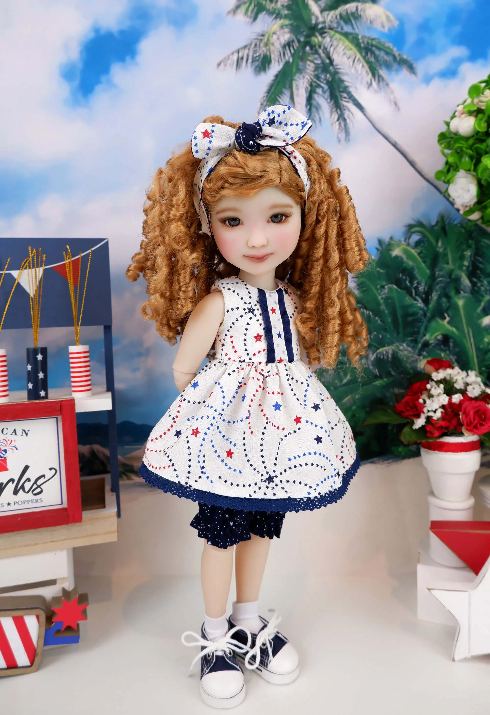 Crossette Stars - top & bloomers with shoes for Ruby Red Fashion Friends doll