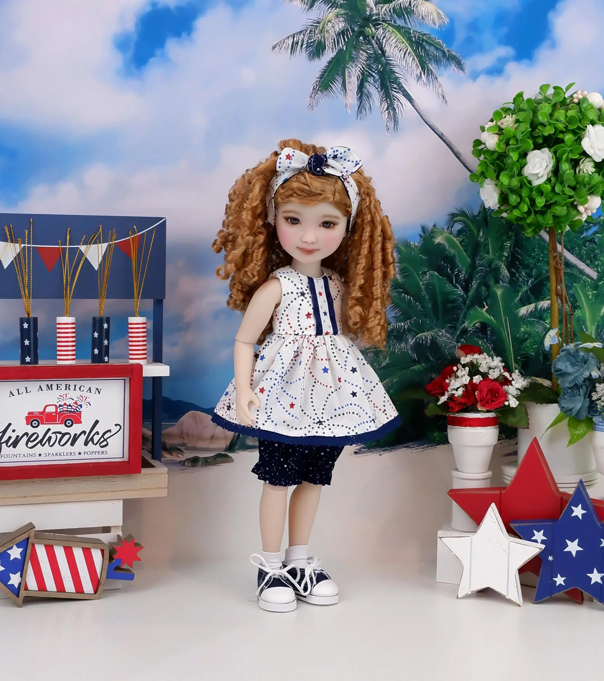Crossette Stars - top & bloomers with shoes for Ruby Red Fashion Friends doll