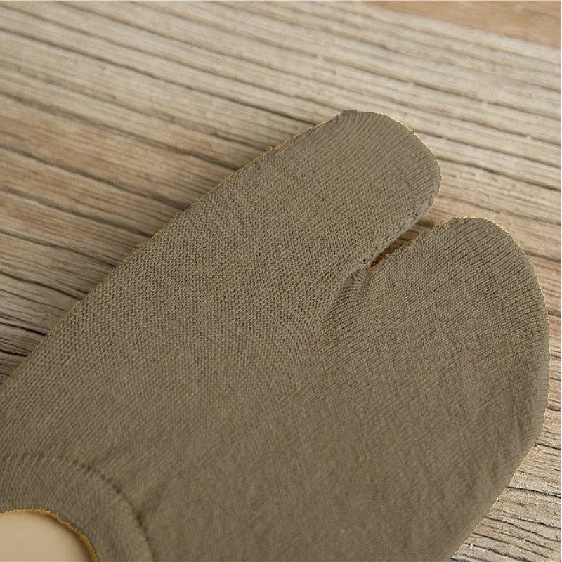 Cuzcare Breathable Bunion Socks Unisex Antislip Comfy Elastic Fit Separated Toe Stockings