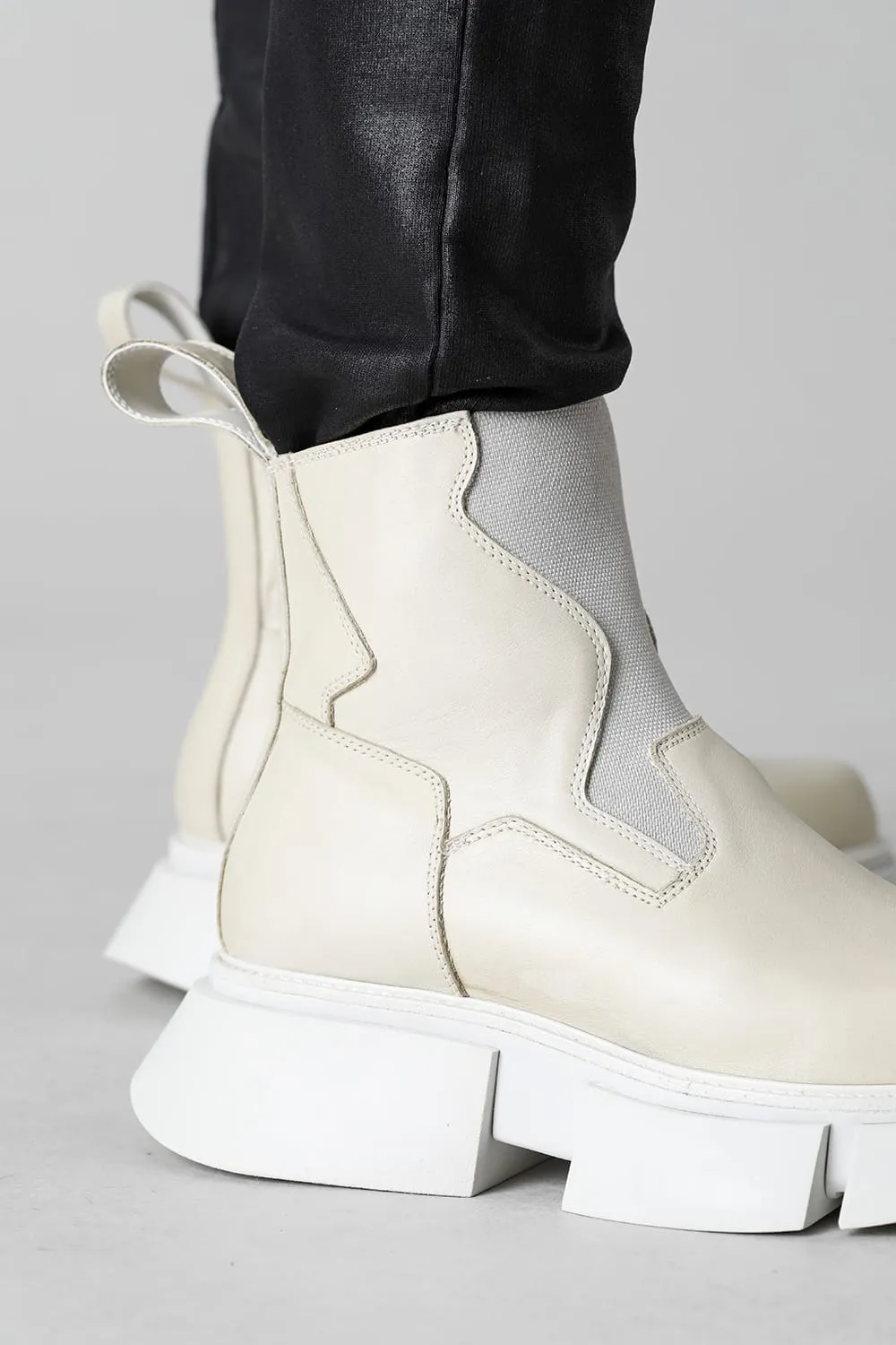 Front gore Sneakers Off