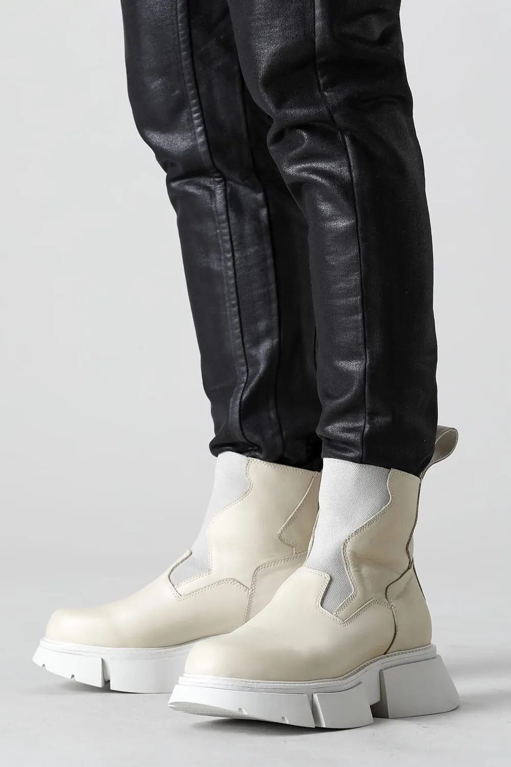 Front gore Sneakers Off