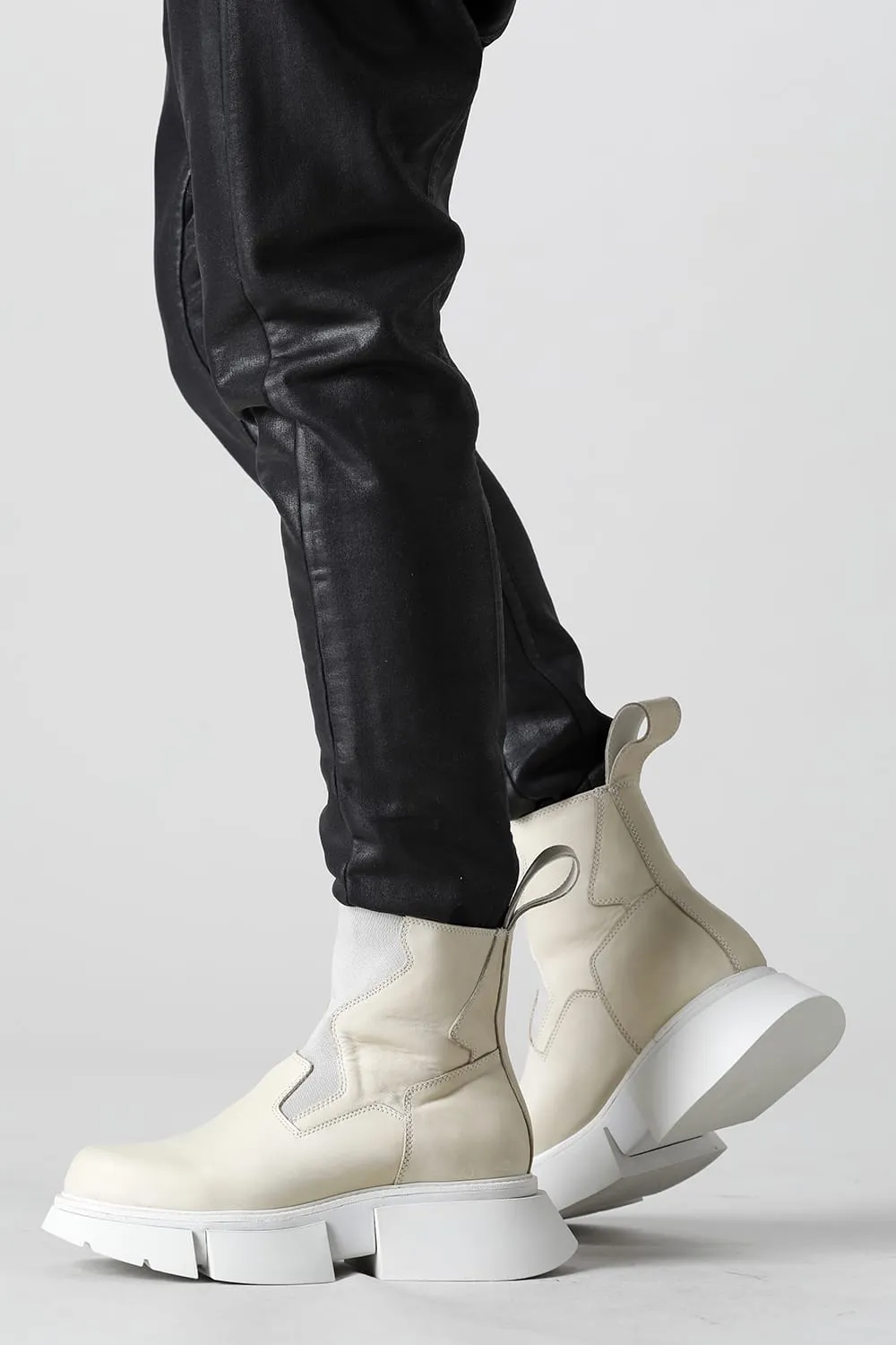 Front gore Sneakers Off
