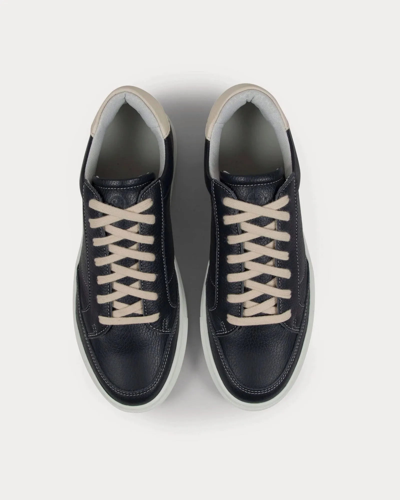 Helier Tumbled Leather Navy / Cream Low Top Sneakers