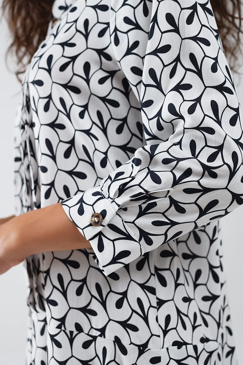 Long Sleeve Polo Collar Dress With Abstract Print
