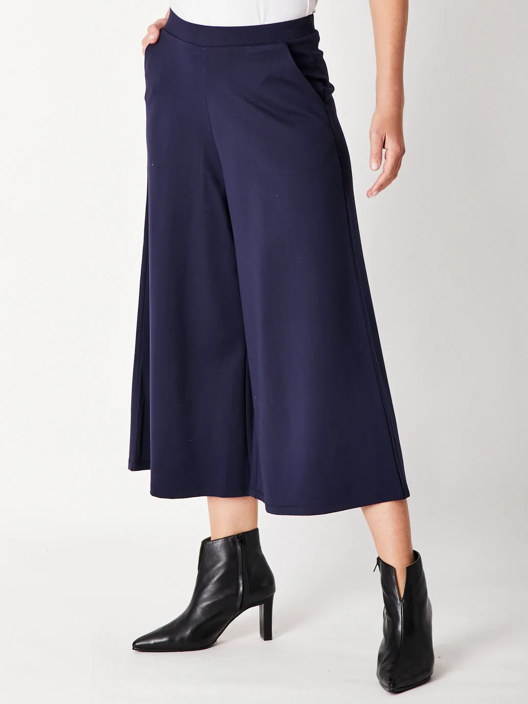 Lux Crop Pant- Navy -30012
