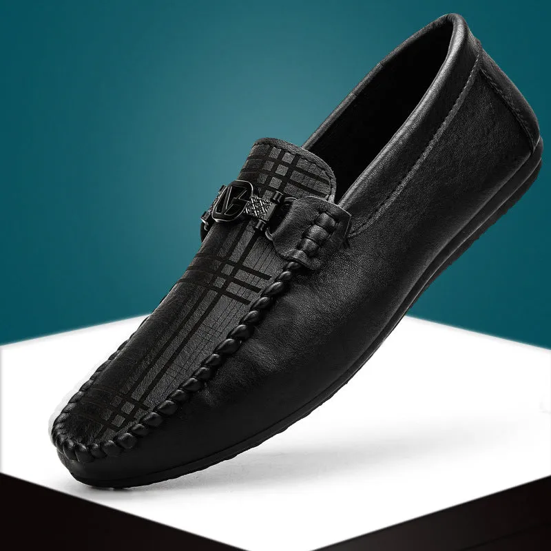 Men's shoes 2020 spring new men's bean shoes men's social spirit guy trend Korean version of Joker personality pedal