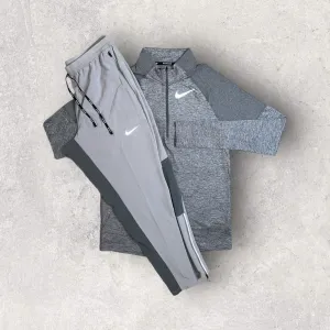NIKE ELEMENT 1/4 ZIP/PHENOM ELITE PANTS - GREY