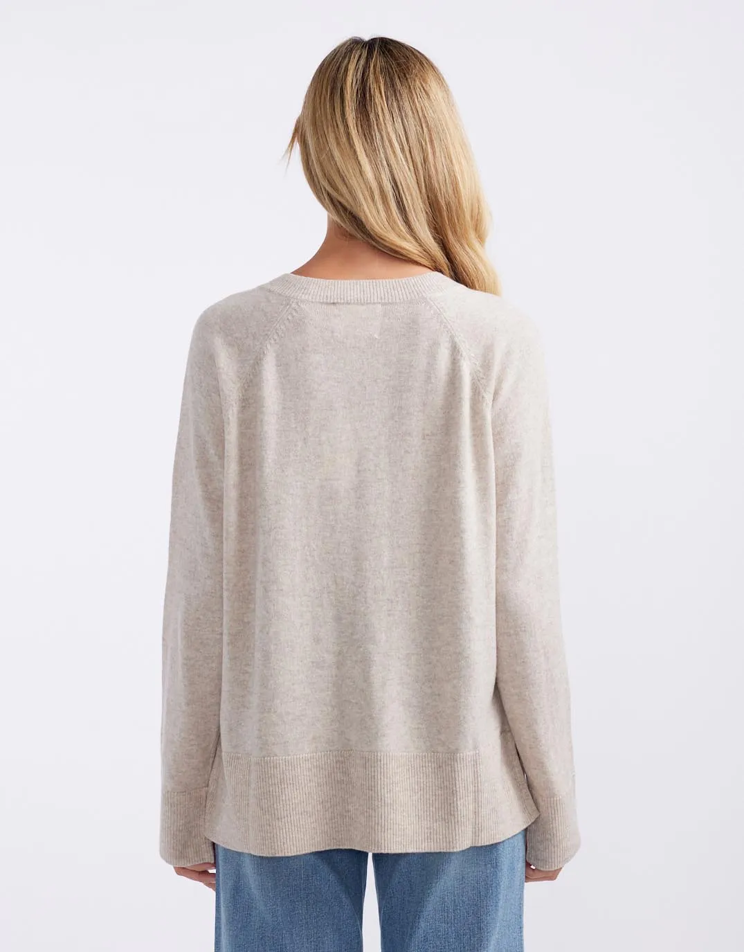 The French Quarter Wool Cashmere V Neck Knit Jumper - Oat/White