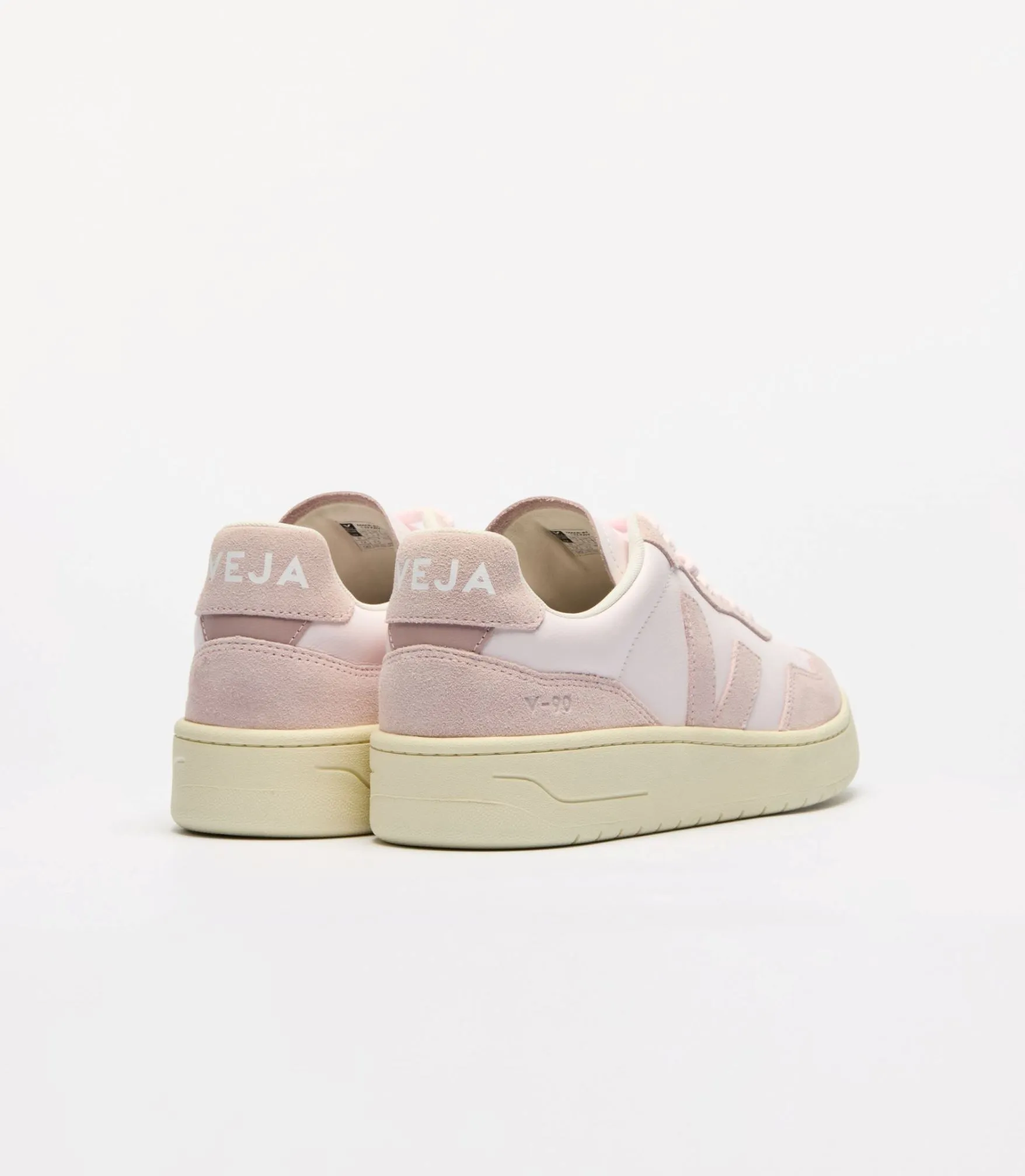 V-90 Sneaker