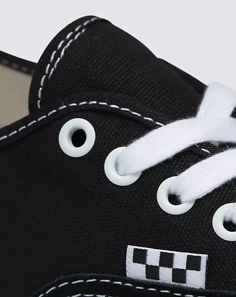 Vans Skate Authentic in Black/White