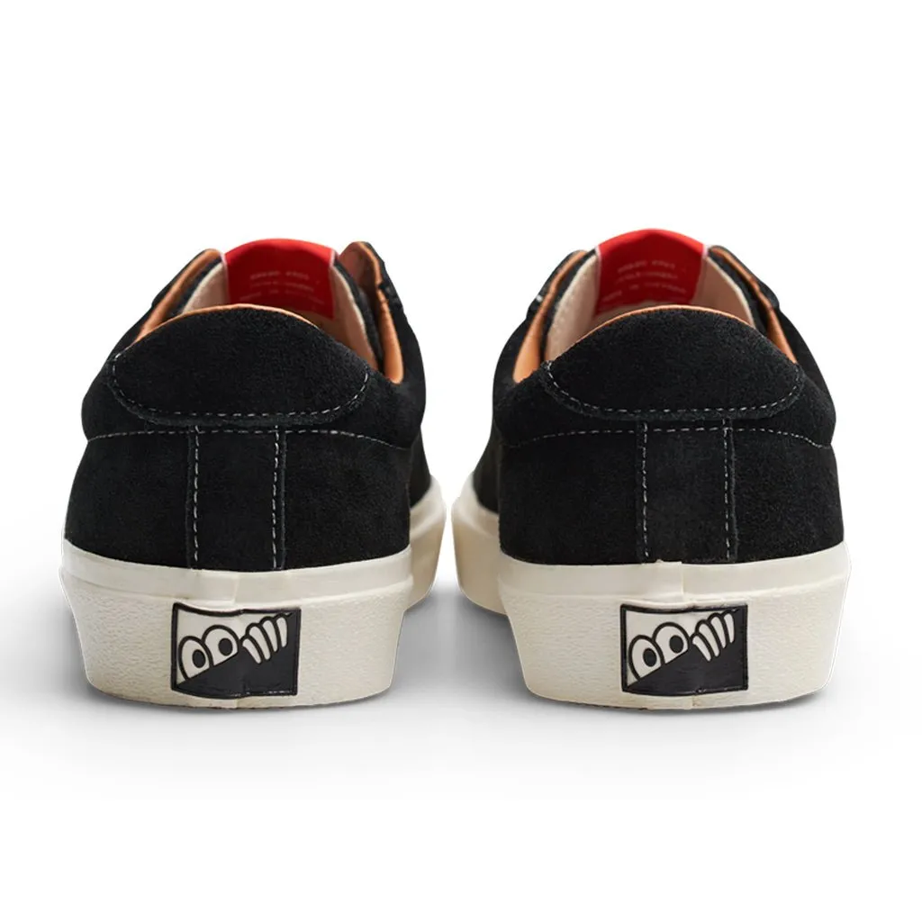 VM001 Suede LO - Black/White